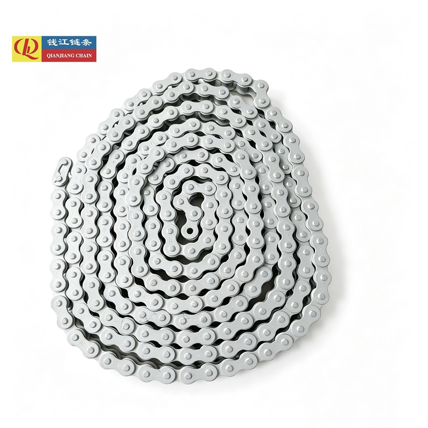 Hangzhou Qianjiang Chain Industries Co., Ltd. vă prezintă Dacromet/lanțuri cu role acoperite speciale
